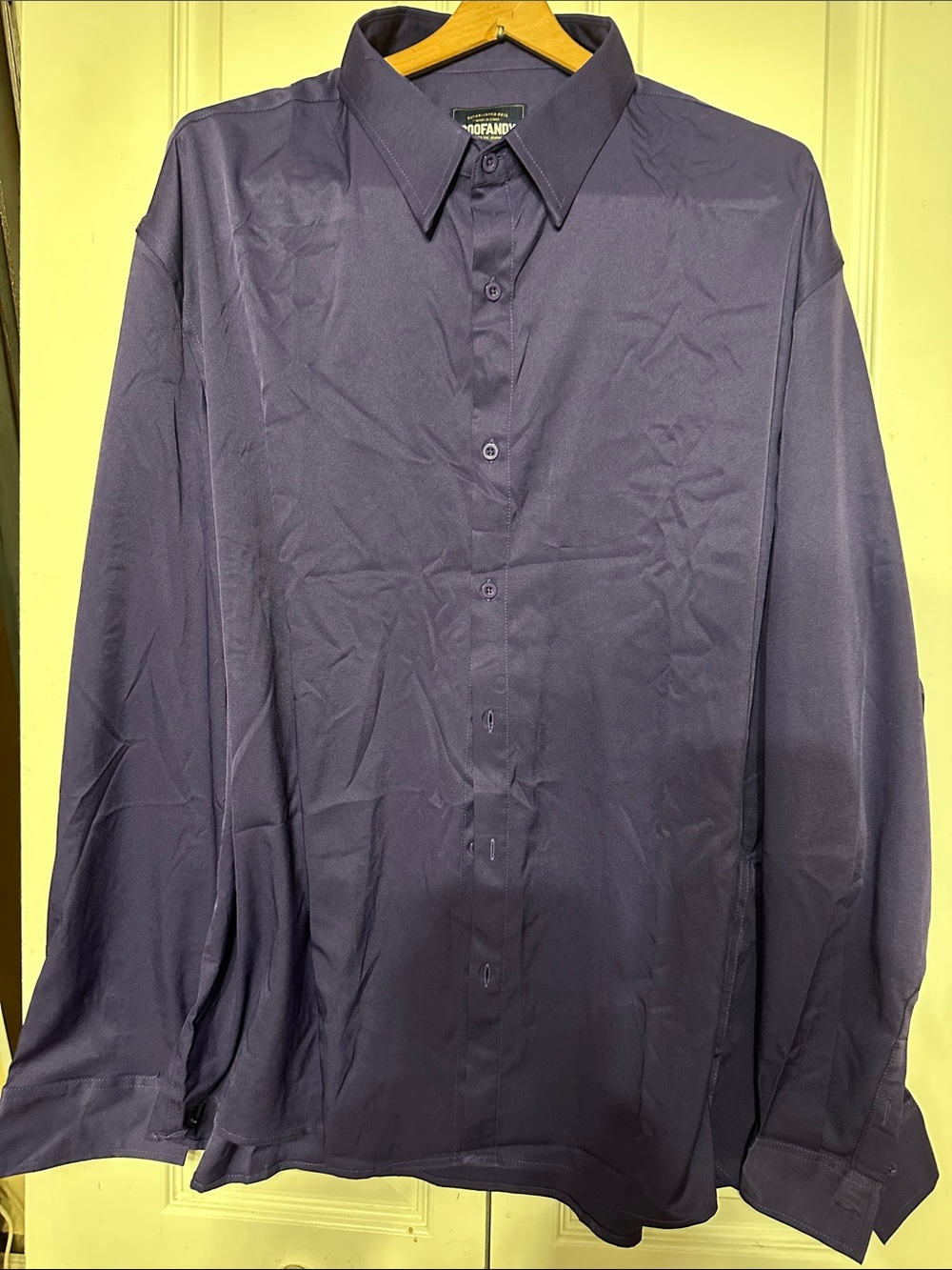 Men's Classic Long-Sleeve Dress Shirt - Purple
